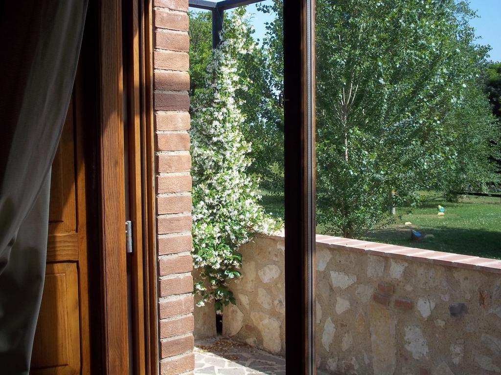 Agriturismo Lupo Cerrino Tarquinia Quarto foto